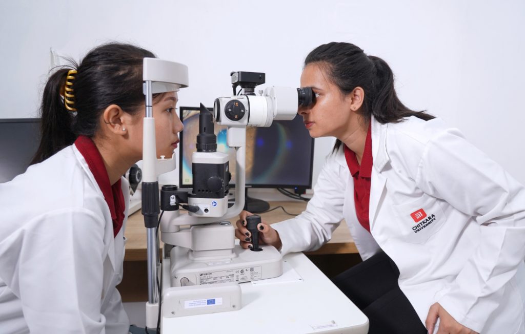 Is Bachelor In Optometry A Good Career Option?